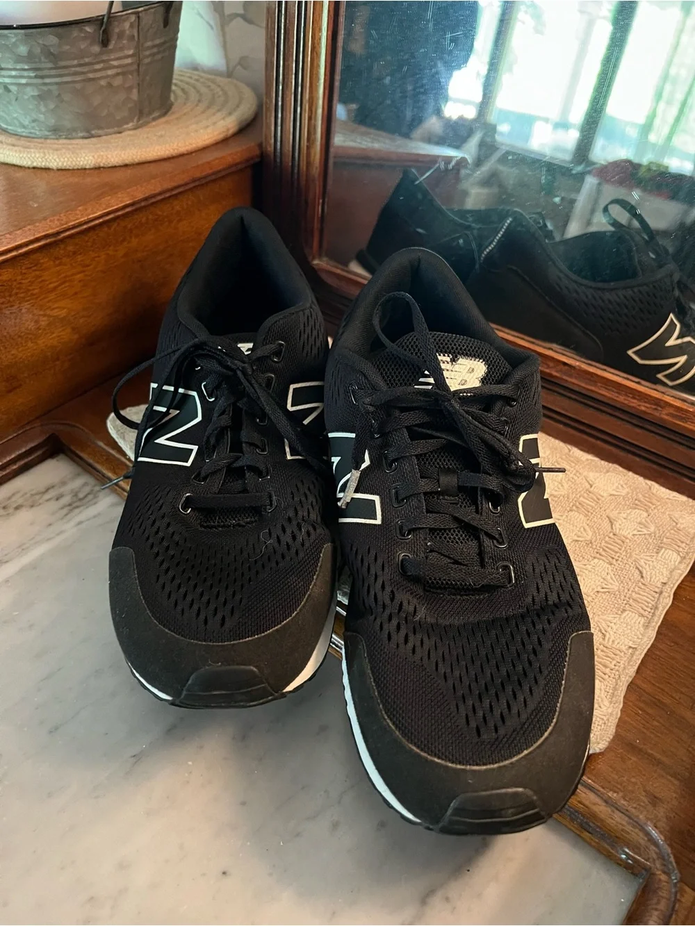NEW BALANCE Classic 005 Casual Athleisure Lifestyle Sneakers Black White Mens 12